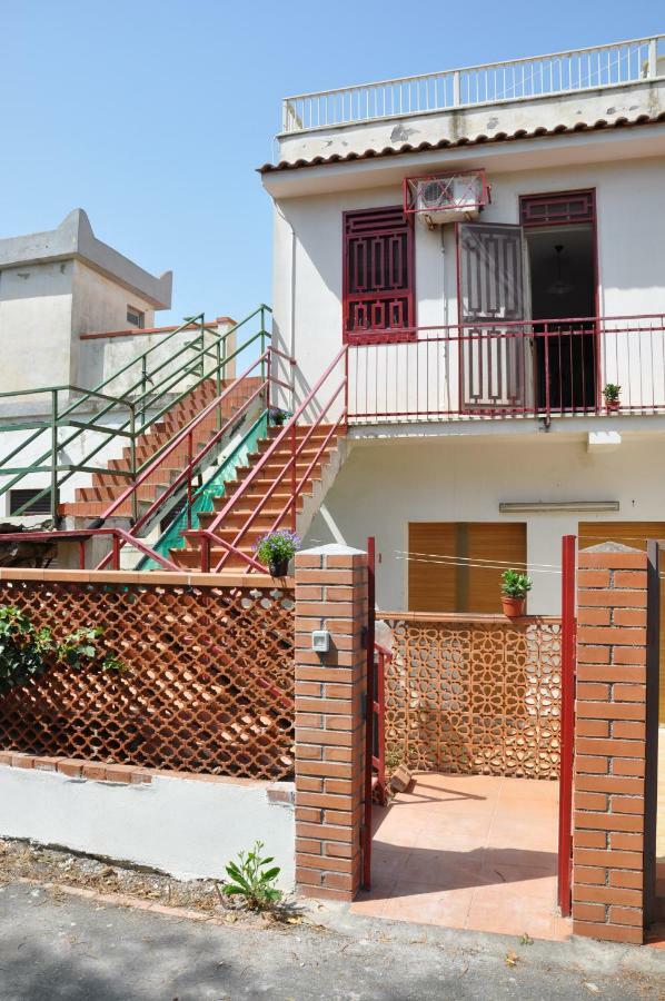 巴尼阿尼奥内Casa Lucia别墅 外观 照片